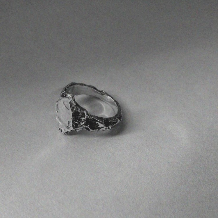 Taphos Ring